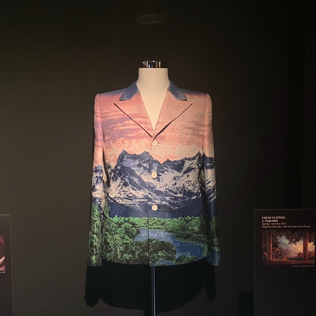 Odoo • Image and Text