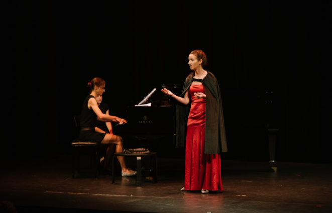 Odoo • Text and Image