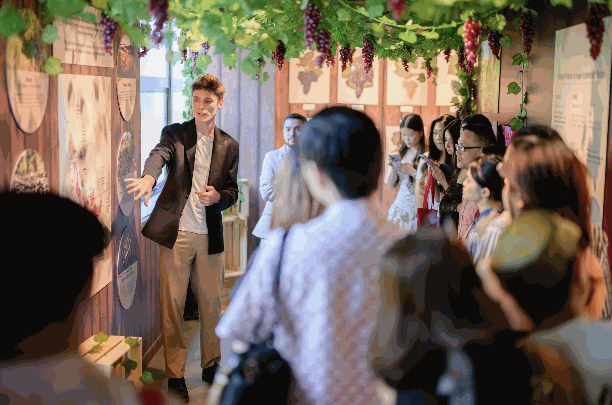 Odoo • Image and Text